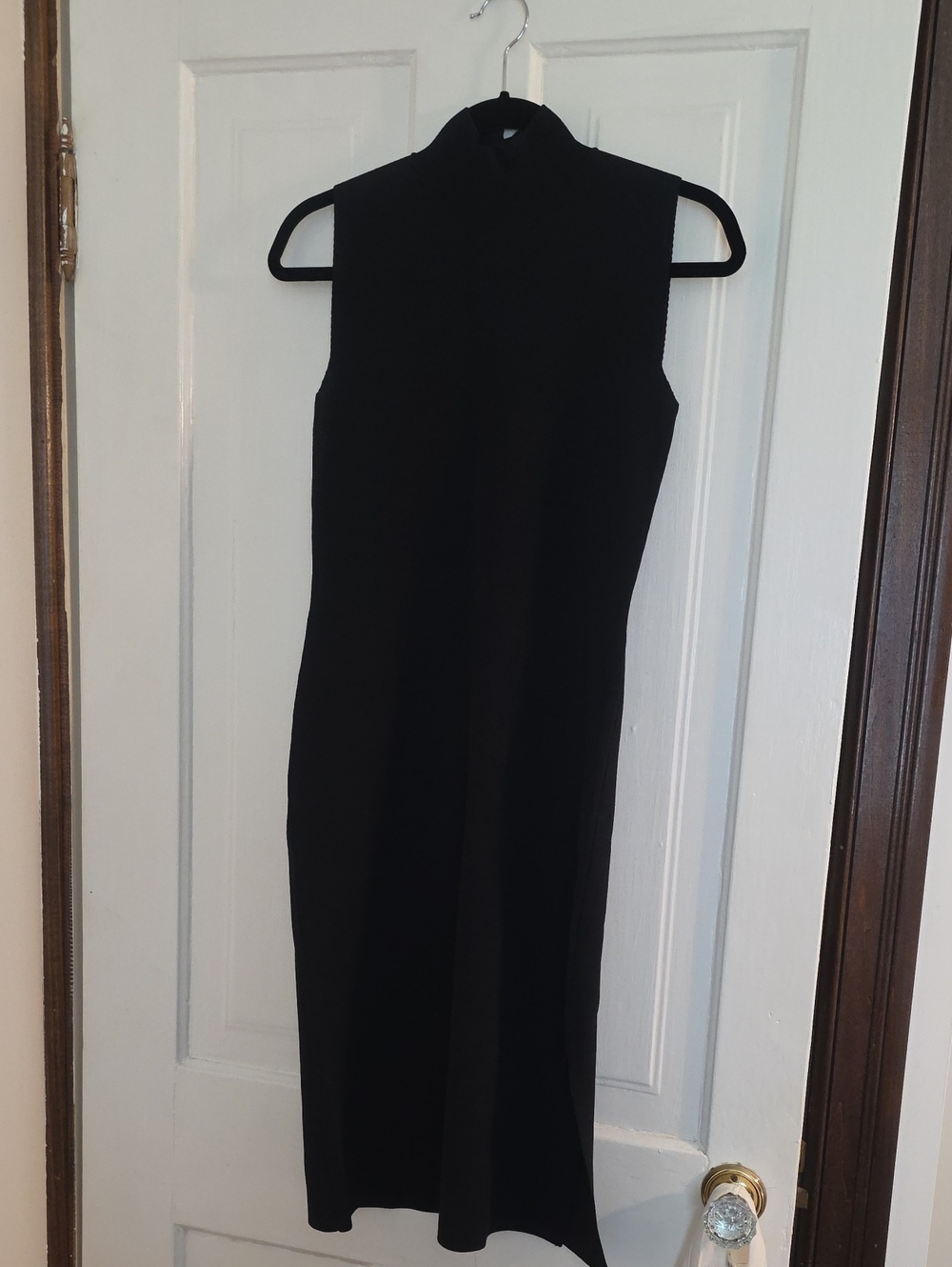 House of Harlow 1960 Black Sleeveless Mock Neck Midi Dress